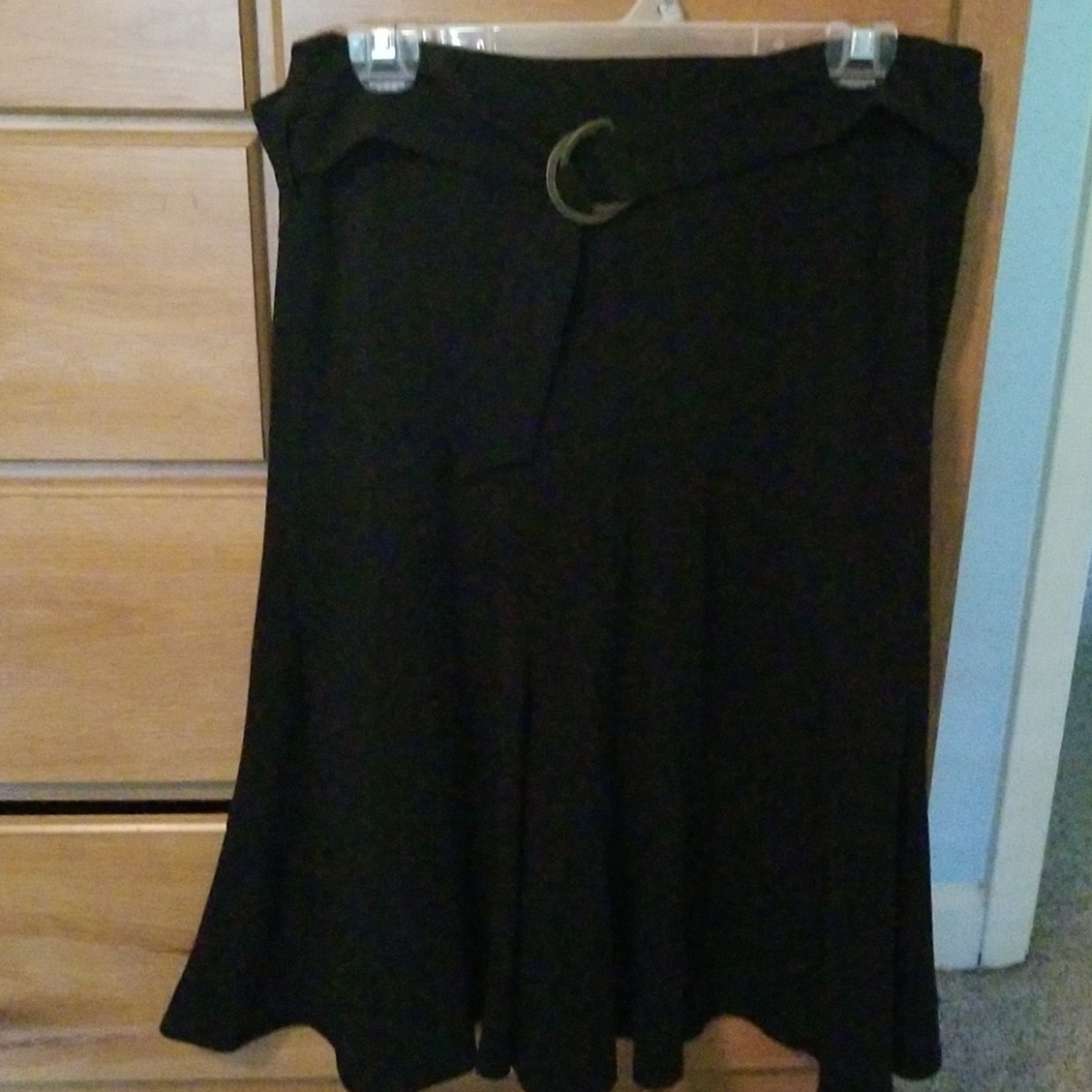 Blk Boutique Skirt full ruffled hemline, NWOT